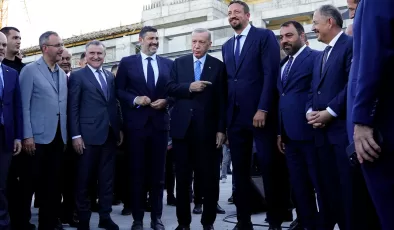 Cumhurbaşkanı Erdoğan Basketbol Gelişim Merkezi’ni ziyaret etti!
