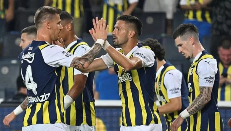 Fenerbahçe, UEFA kadro listesini değiştirdi