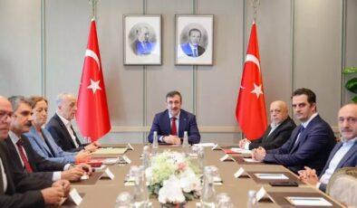 Yılmaz, işçi sendikalarıyla bir araya geldi
