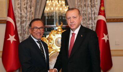 Cumhurbaşkanı Erdoğan, Enver İbrahim ile görüştü